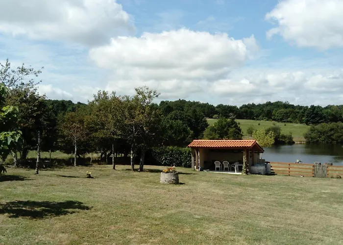 Porcherat - Perigord Vert,dordogne 아파트
